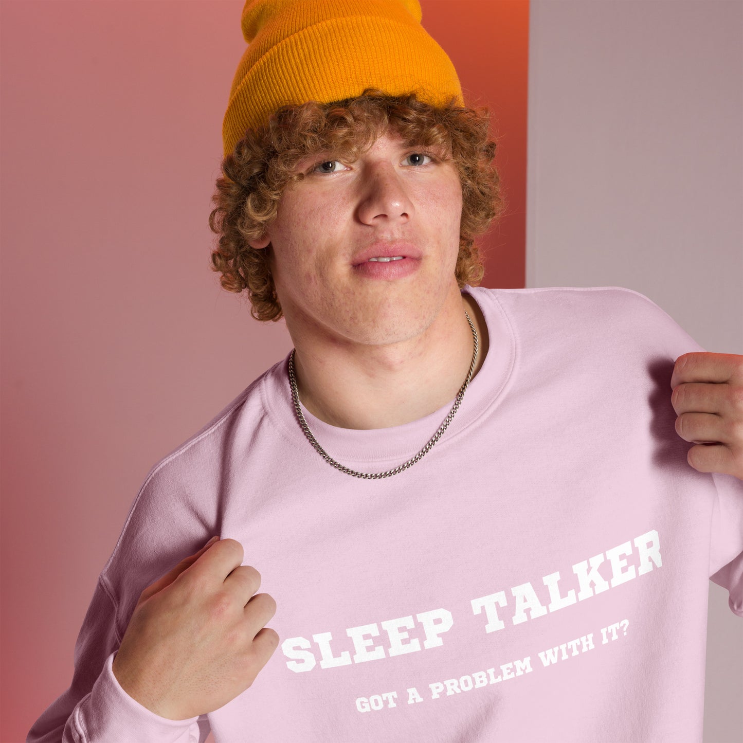 Sleep talker crewneck pink