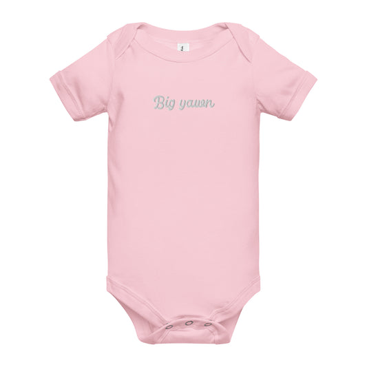 "Big yawn" embroidered baby short-sleeve - pink